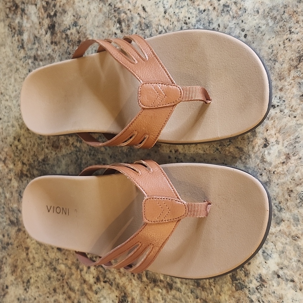 Vionic Alta Women's Toe Post Orthotic Sandals size 10m
